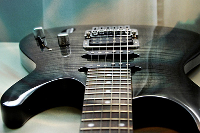 В Самаре таксист обокрал пьяного музыканта