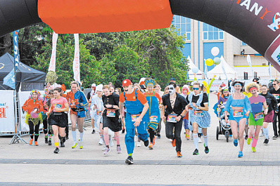 В Самаре прошел легкоатлетический фестиваль "Королева спорта"