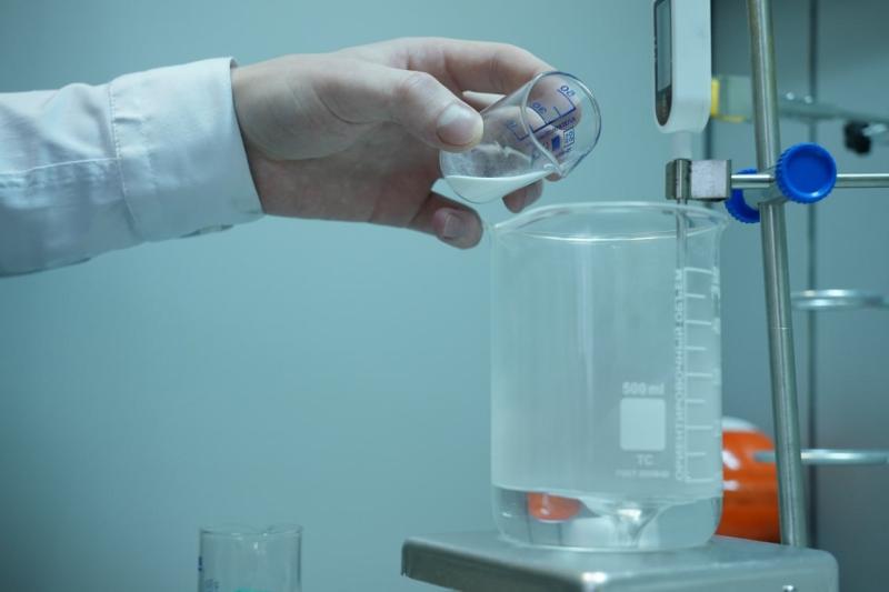 Синтезируют по-новому: самарские студенты создают катализаторы для получения наноматериалов