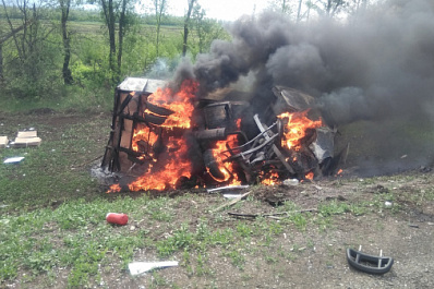 Страшное ДТП на трассе в Самарской области: один водитель сгорел, другой погиб от удара