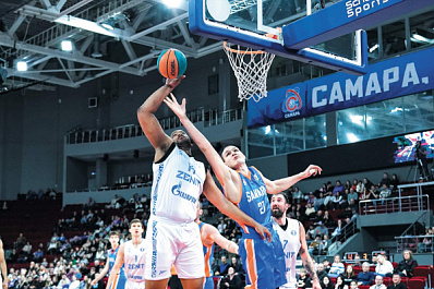 Проблемы с защитой: мужская баскетбольная команда 