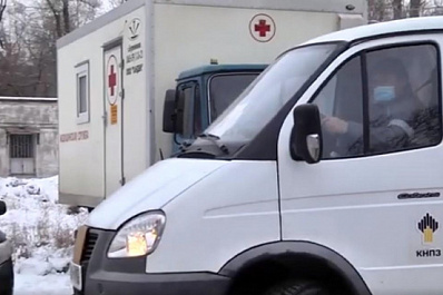 Для помощи медикам в Самаре нефтяники предоставили им свой транспорт