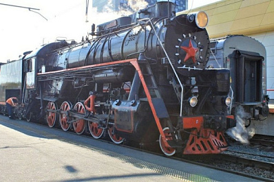 На железнодорожной станции в Самарской области можно посетить кабину паровоза XX века 