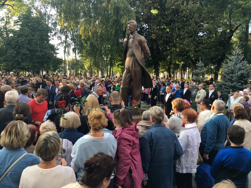 В Самаре на открытии памятника Шостаковичу присутствовал Зураб Церетели