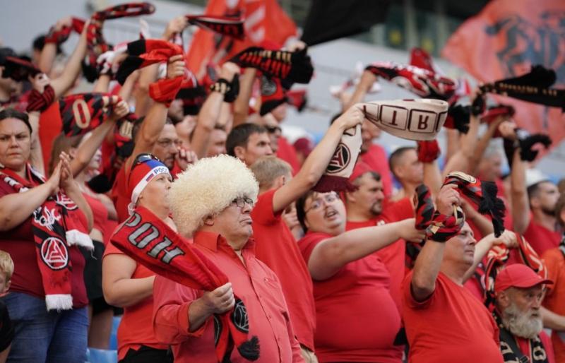 Областное дерби: "Крылья Советов" и "Акрон" сыграли вничью