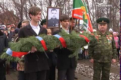 Память Героя Советского Союза Ивана Бузыцкова почтили в Нижнем Санчелеево