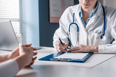 Самарские врачи рекомендуют жителям пройти диспансеризацию 