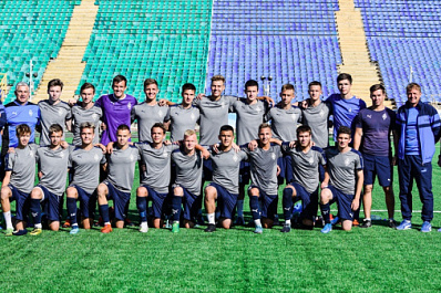 Юноши "Крыльев Советов" лидируют в первенстве России 