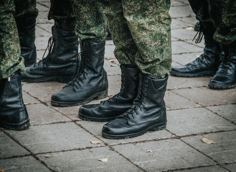 Самарские школьники присоединились к военно-патриотическим сборам "Гвардеец"