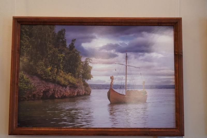 В Доме журналиста открылась выставка пейзажной фотографии