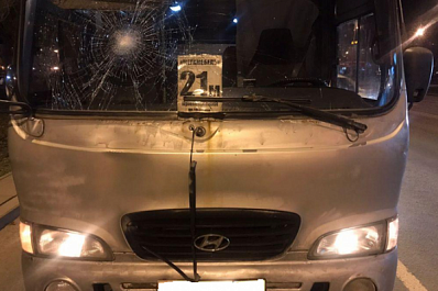 Автобус маршрута 21м сбил пешехода в районе Барбошиной Поляны в Самаре