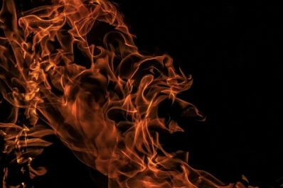 В Самаре на Советской Армии загорелись сараи 