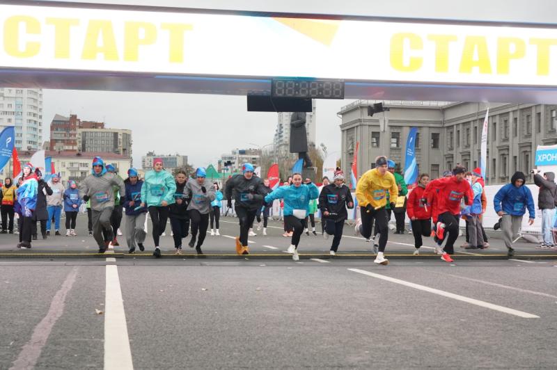 5 км по улицам Самары: как спортсмены готовились к массовому забегу