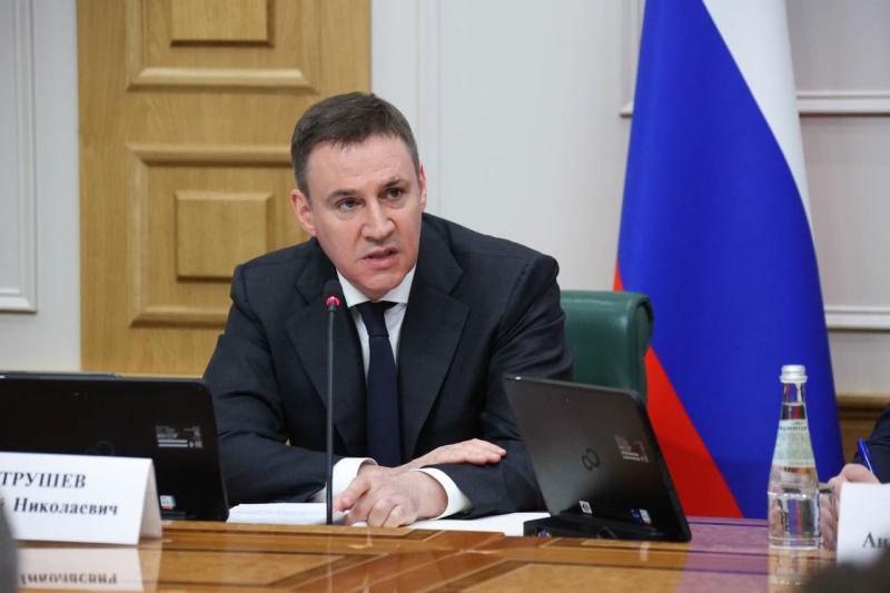 Вице-премьер Дмитрий Патрушев ответил на вопрос Андрея Кислова об оздоровлении Волги