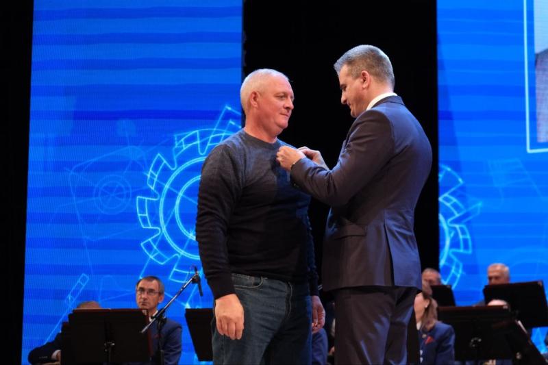 В Самарской области отметили День машиностроителя и День оружейника