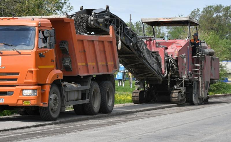 В Самарской области ремонтируют 18 км дороги Осинки - Хворостянка - Чагра - Марьевка