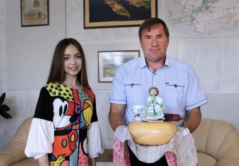 Юная певица Юлия Гаврилова из Самарской области победила на конкурсе "Витебск-2022"