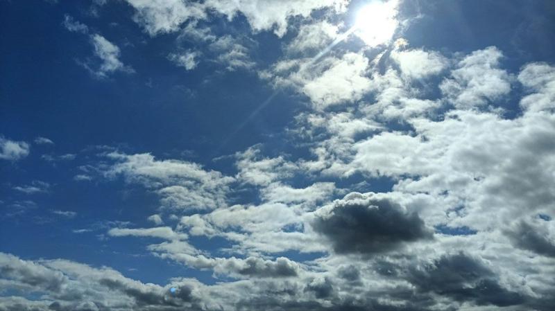 Самарцев предупредили об опасном солнце 8 мая