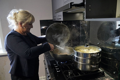 Теплое отношение: вдове участника спецоперации помогли с газификацией дома