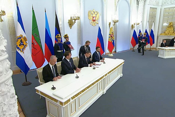 Вынужденные переселенцы - о своих эмоциях после вхождения четырех субъектов в состав РФ