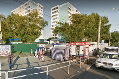 В Самаре начали сносить рынок на пересечении улицы Ново-Вокзальной и Московского шоссе