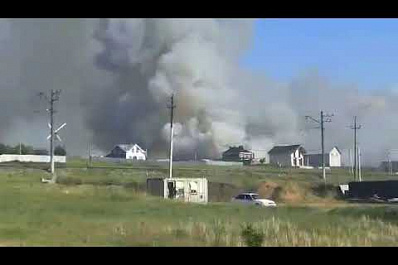 155 пожарных тушат лес в Волжском районе