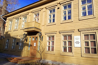 Музей "отца" Буратино в Самаре: как писатель Алексей Толстой "вернулся" на малую родину спустя десятки лет