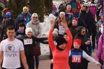 Легкоатлеты со всей страны приняли участие в Космическом забеге в Самаре