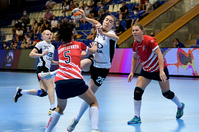  Тольяттинские гандболистки могут реабилитироваться в Уфе