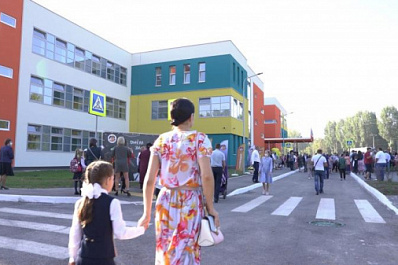 Правительство направит в регионы 74 миллиарда на строительство новых школ