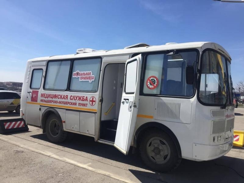 Жители Кинель-Черкасского района проходят вакцинацию в мобильных фельдшерско-акушерских пунктах