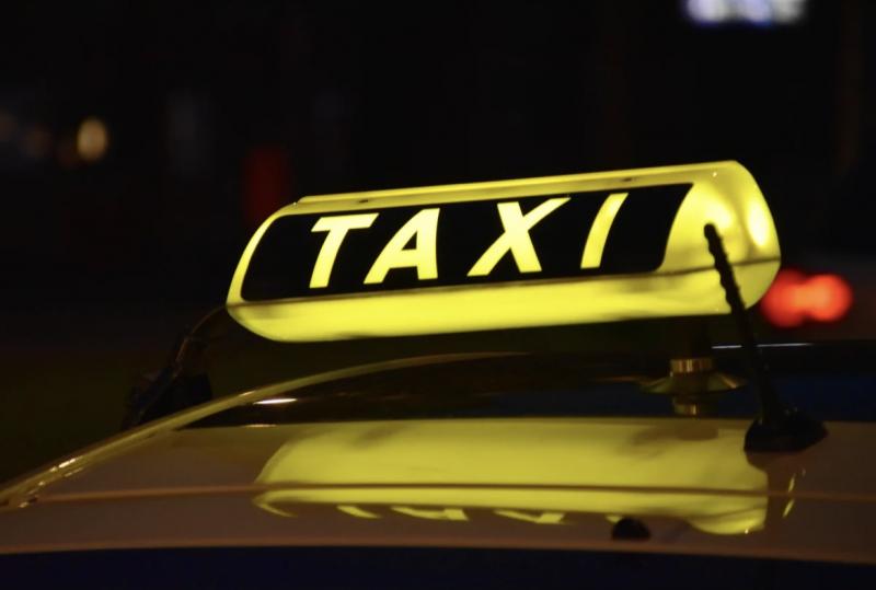 В России появится единый онлайн-реестр такси