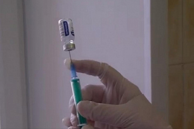 В Самаре педагоги школы-интерната №115 прошли вакцинацию от COVID-19