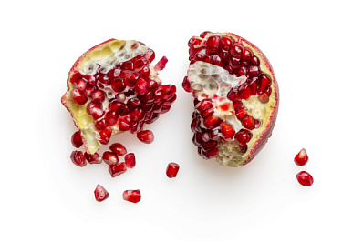 Специалисты Роспотребнадзора объяснили, что гранат укрепляет иммунитет и очищает сосуды