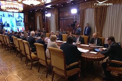 Дмитрий Азаров принял участие в заседании президиума совета при президенте по нацпроектам