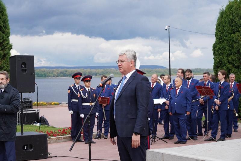 В День города в Самаре возложили цветы к памятнику Григорию Засекину