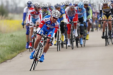 Велогонщик из Самарской области выиграл заезд на 116 км в Адыгее