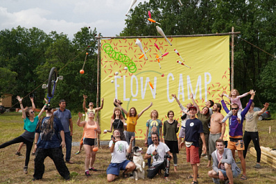 В Самарской области прошел фестиваль жонглеров FlowCamp-2021