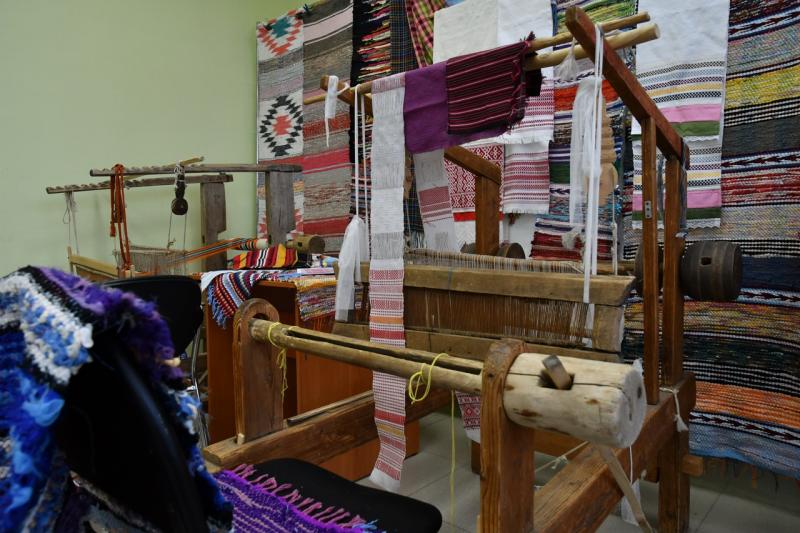 Жительница Кинель-Черкасс возрождает ткацкое ремесло