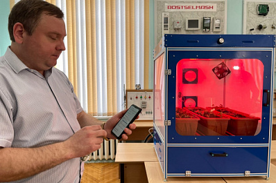 Комбайн-автопилот и "инкубатор" для редиски: в СГАУ рассказали о новых технологиях в сельском хозяйстве