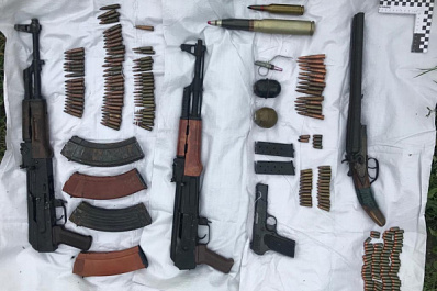 В Самарской области в заброшенном здании нашли ящик с боеприпасами