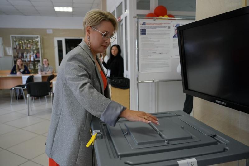 Избирком опубликовал предварительные данные о явке на выборах в Самаре