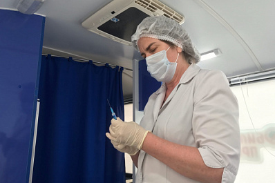 Доступно и безопасно: где и как работают передвижные прививочные пункты в Самарской области