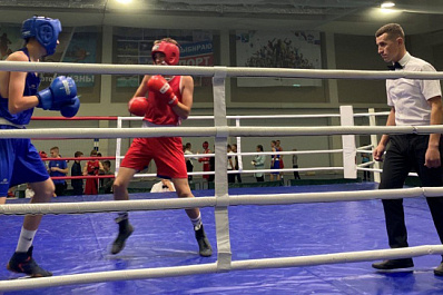 150 боксеров соревнуются на турнире в Самарской области