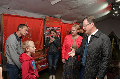 Музей "Дорога истории - наша Победа" на площади Куйбышева за сутки посетили 9 тысяч человек