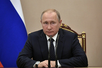 Владимир Путин наделил глав регионов особыми полномочиями в период нерабочих дней