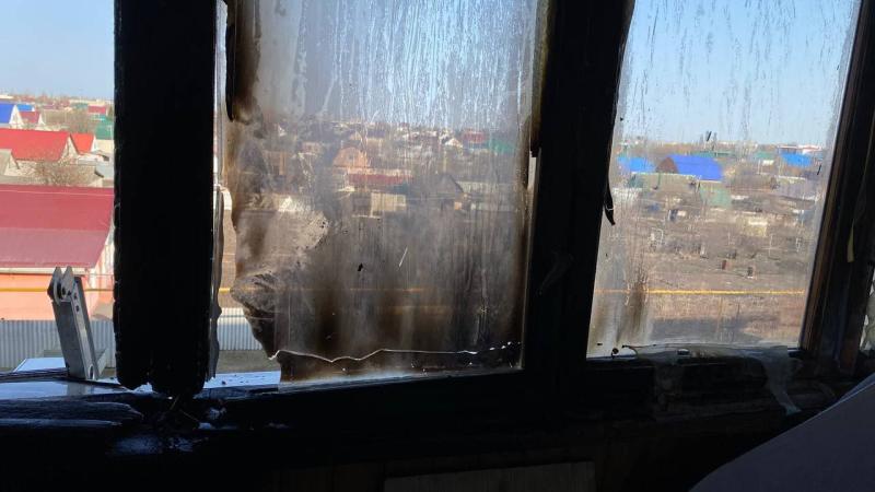 В Самарской области 1 апреля эвакуировали 14 человек из-за пожара в квартире 