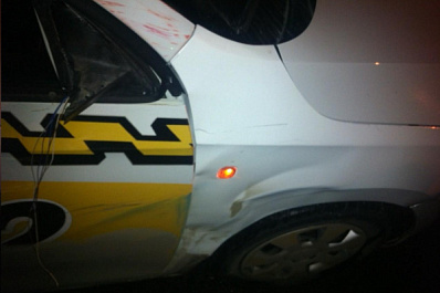 Таксист на иномарке сбил женщину на зебре в Тольятти