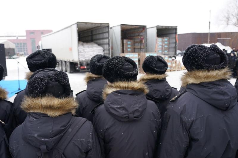 3 фуры с гуманитарным грузом: самарские речники отправили помощь жителям Курской области 