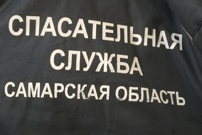 В Самарской области спасли измождённого мужчину на лодке